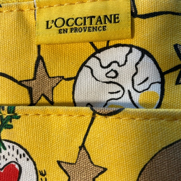 L’Occitane en Provence makeup bag. - Picture 4 of 8